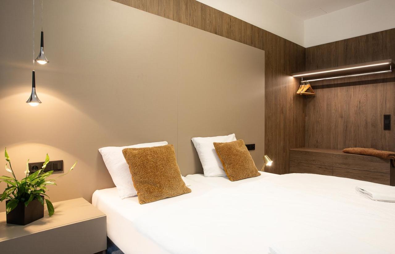 Luxury Riverside Apartmán