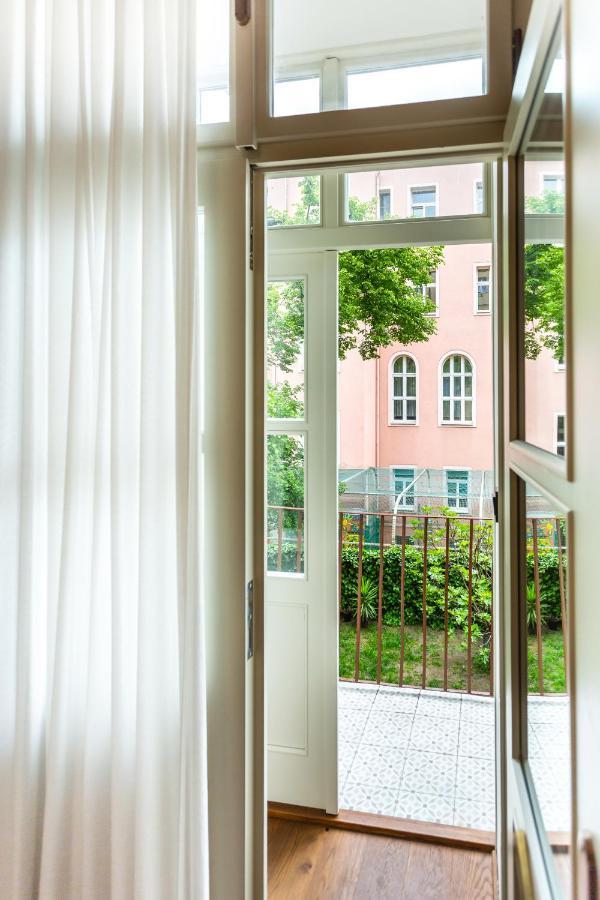 Luxury Riverside * Praha
